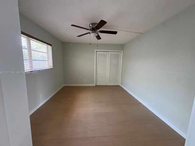 3212 NE 7th Pl 10, Pompano Beach, FL 33062