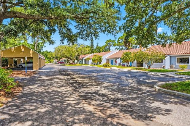 4540 BEE RIDGE ROAD Villa 1, Sarasota, FL 34233