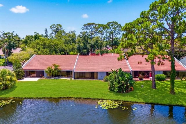4540 BEE RIDGE ROAD Villa 1, Sarasota, FL 34233