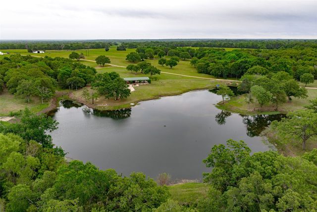 5531 NE County Road 3130, Kerens, TX 75144
