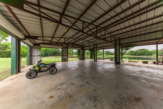 5531 NE County Road 3130, Kerens, TX 75144