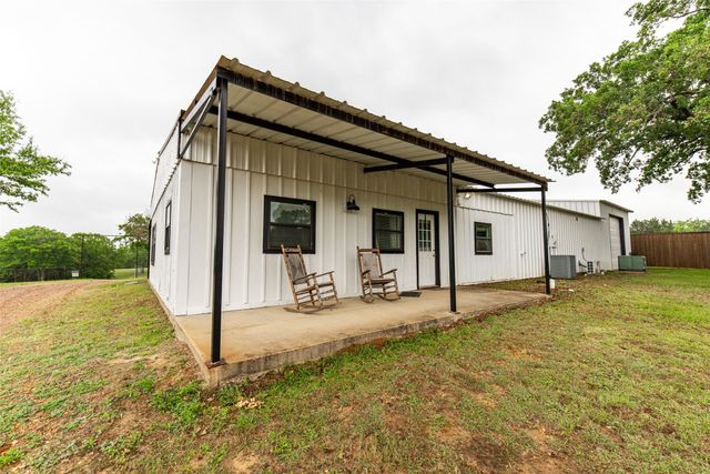 5531 NE County Road 3130, Kerens, TX 75144