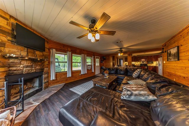 5531 NE County Road 3130, Kerens, TX 75144