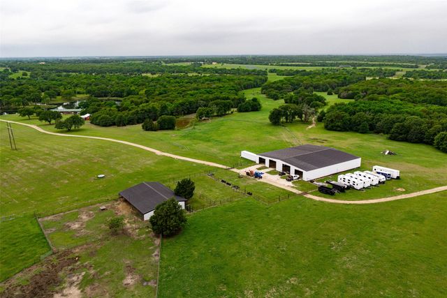 5531 NE County Road 3130, Kerens, TX 75144