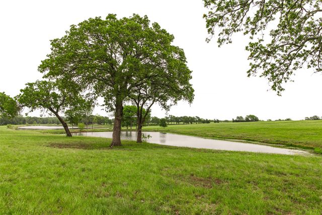5531 NE County Road 3130, Kerens, TX 75144