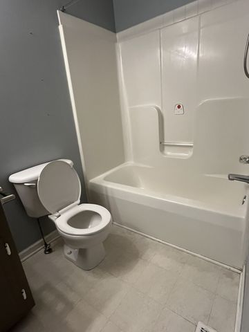 3904 Roscommon Way, Clarksville, TN 37040