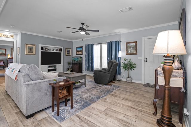 254 County Road 1727, Yantis, TX 75497