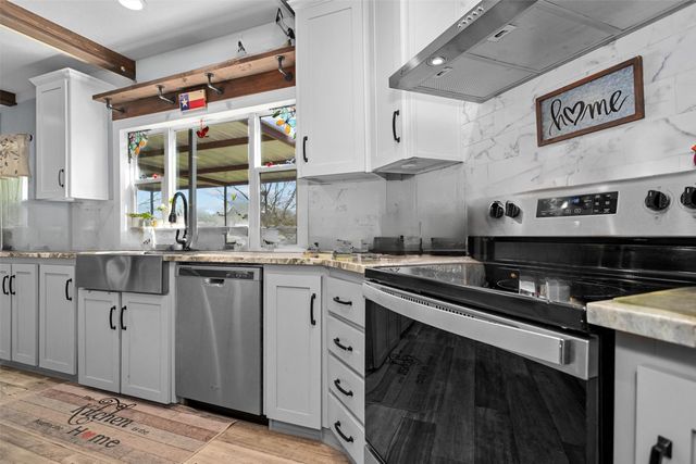 254 County Road 1727, Yantis, TX 75497