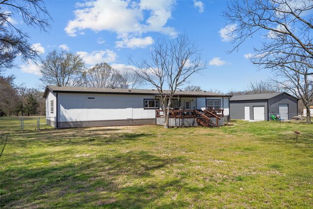 254 County Road 1727, Yantis, TX 75497