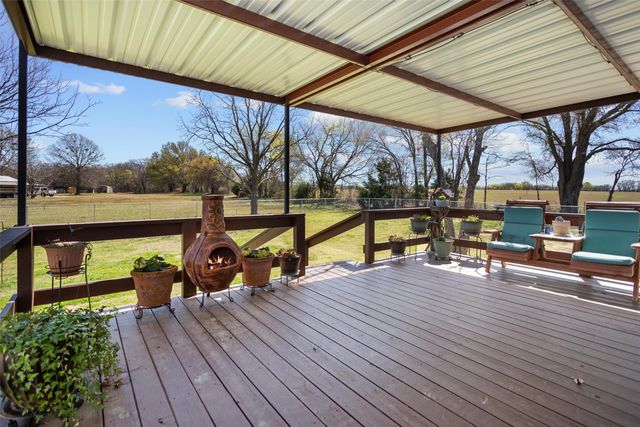 254 County Road 1727, Yantis, TX 75497