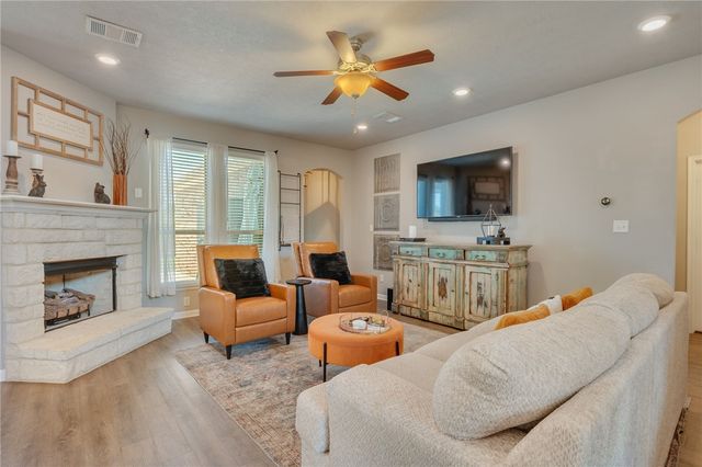 4134 Shallow Creek Loop, College Station, TX 77845