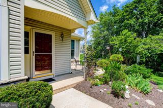 512 POPPY CT, Langhorne, PA 19047