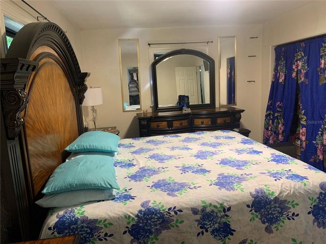 607 AVENUE E SE, Winter Haven, FL 33880