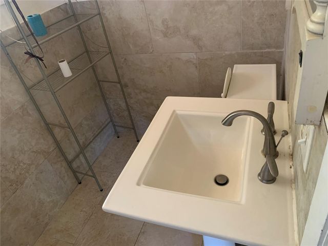 607 AVENUE E SE, Winter Haven, FL 33880