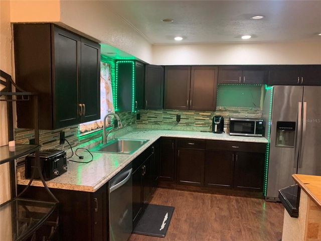 607 AVENUE E SE, Winter Haven, FL 33880