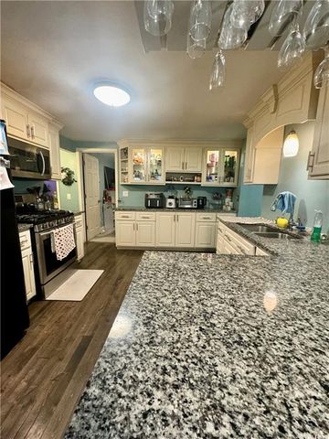 2527 N 43RD Street, Kansas City, KS 66104