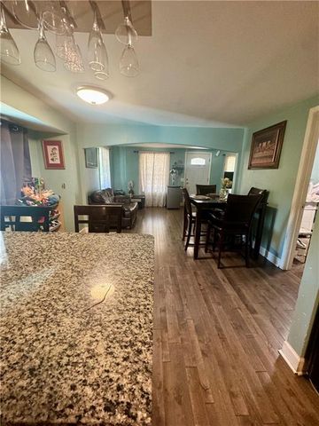 2527 N 43RD Street, Kansas City, KS 66104