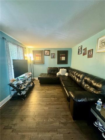 2527 N 43RD Street, Kansas City, KS 66104