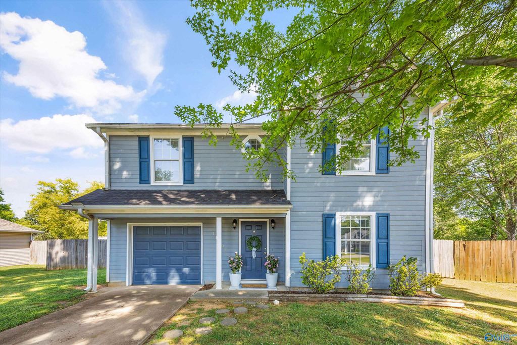 14003 Whitecastle Court SW, Huntsville, AL 35803