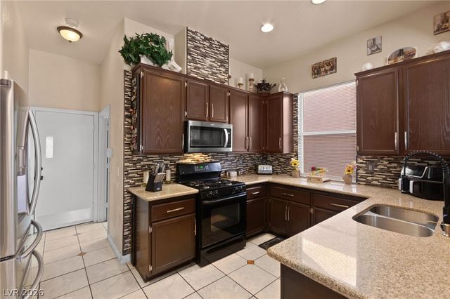 3346 Capitol Reef Drive, North Las Vegas, NV 89032