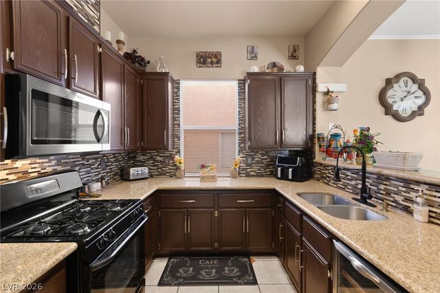 3346 Capitol Reef Drive, North Las Vegas, NV 89032