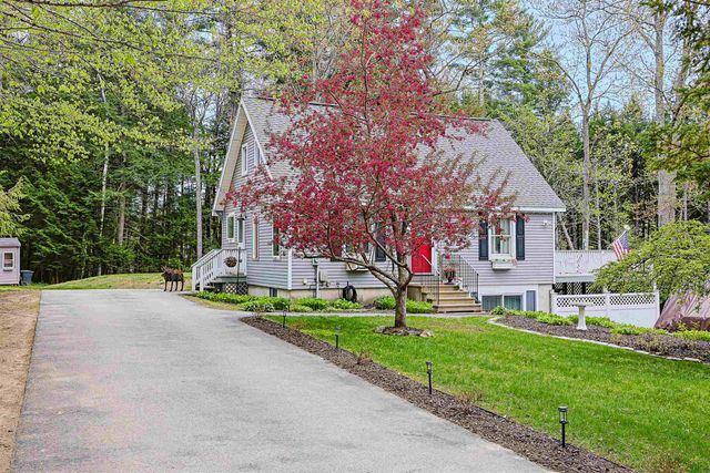 53 Dalton Drive, Barnstead, NH 03225