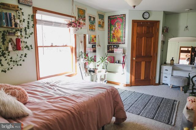 37844 NICEWARNER LN, Lovettsville, VA 20180