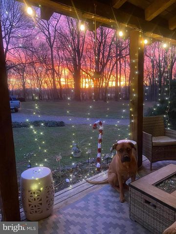 37844 NICEWARNER LN, Lovettsville, VA 20180