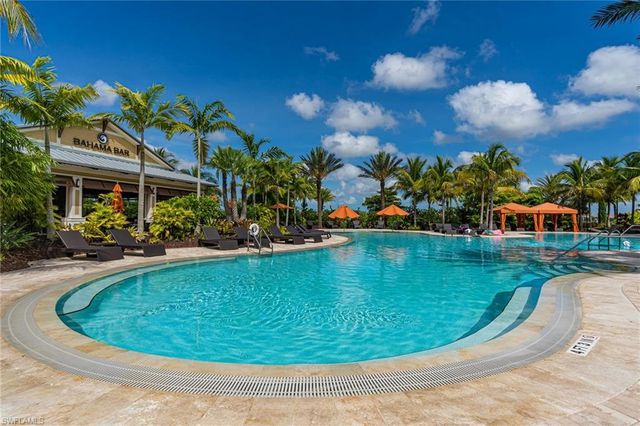 9419 Benvenuto CT 204, Naples, FL 34119