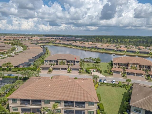 9419 Benvenuto CT 204, Naples, FL 34119