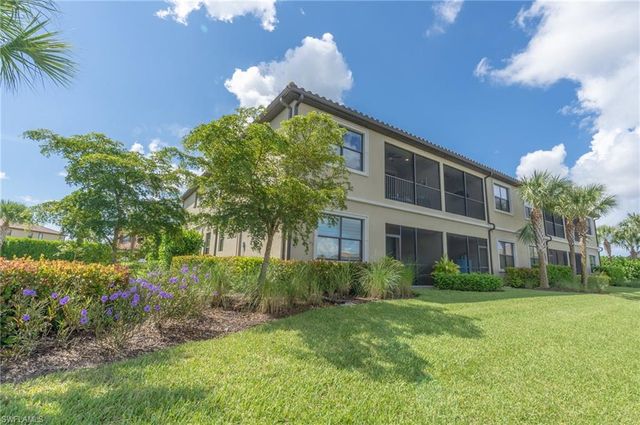 9419 Benvenuto CT 204, Naples, FL 34119