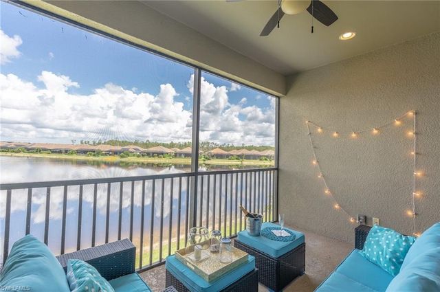 9419 Benvenuto CT 204, Naples, FL 34119