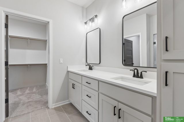 19505 Allied Street, Elkhorn, NE 68022