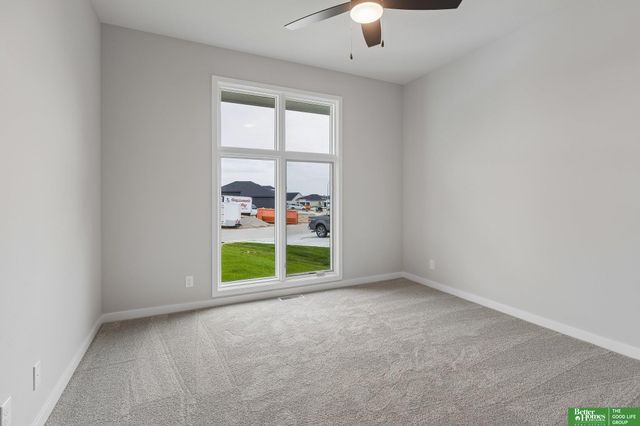 19505 Allied Street, Elkhorn, NE 68022