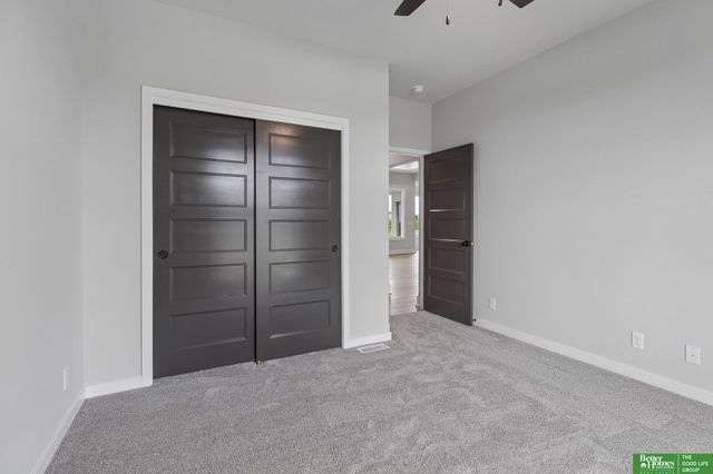 19505 Allied Street, Elkhorn, NE 68022