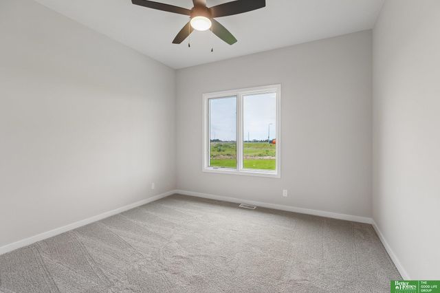 19505 Allied Street, Elkhorn, NE 68022