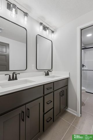 19505 Allied Street, Elkhorn, NE 68022