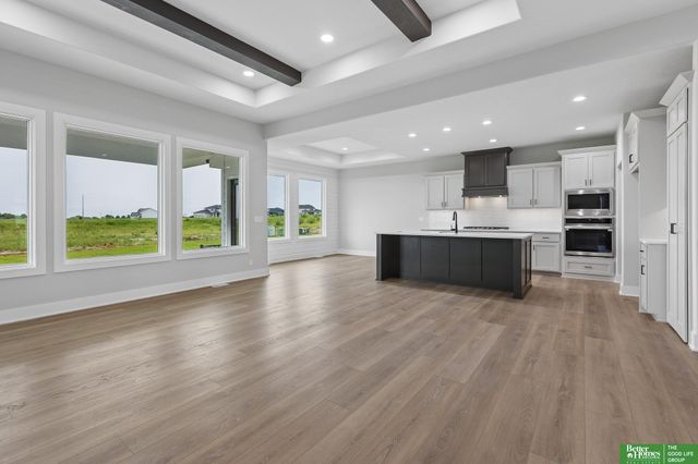 19505 Allied Street, Elkhorn, NE 68022
