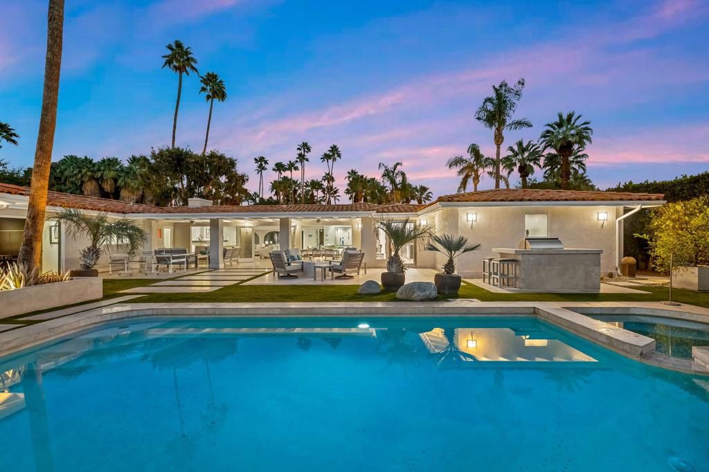 Image 1 of property listing at 1255 Camino Mirasol, Palm Springs, CA 92262