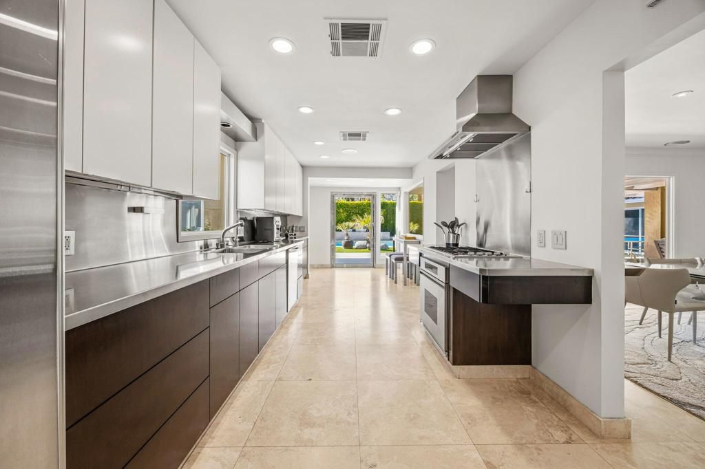 Image 20 of property listing at 1255 Camino Mirasol, Palm Springs, CA 92262