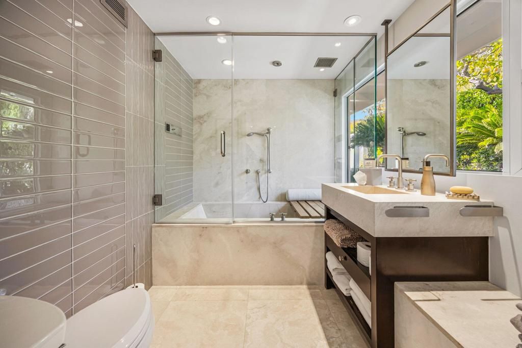 Image 43 of property listing at 1255 Camino Mirasol, Palm Springs, CA 92262