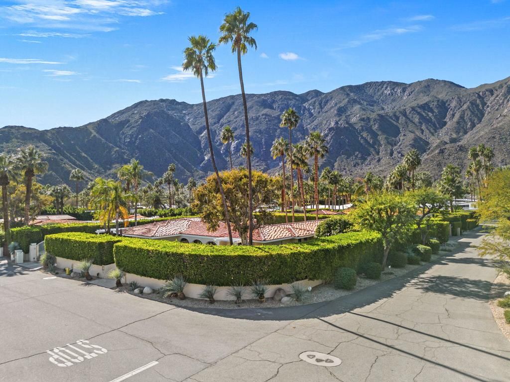 Image 75 of property listing at 1255 Camino Mirasol, Palm Springs, CA 92262