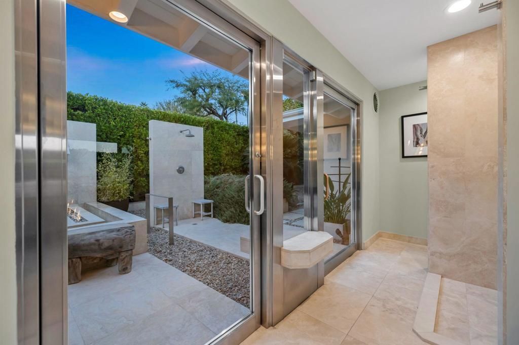 Image 90 of property listing at 1255 Camino Mirasol, Palm Springs, CA 92262