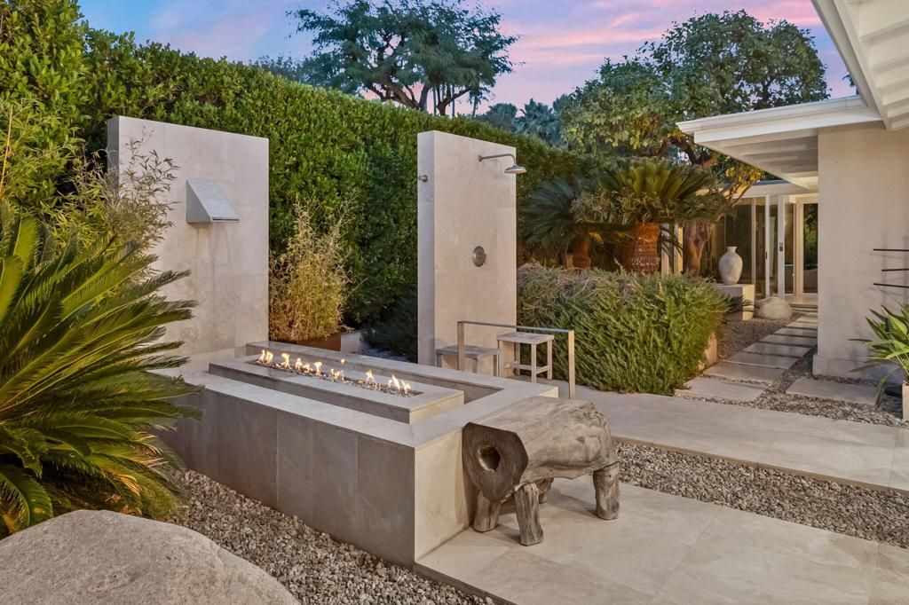 Image 92 of property listing at 1255 Camino Mirasol, Palm Springs, CA 92262