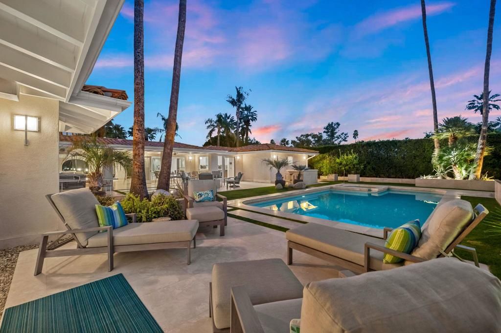 Image 94 of property listing at 1255 Camino Mirasol, Palm Springs, CA 92262