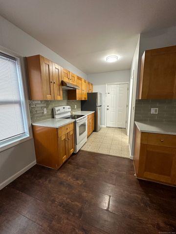 49 Howard Street 1st Floor, Waterbury, CT 06705