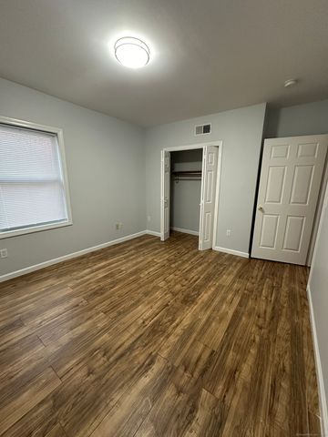 49 Howard Street 1st Floor, Waterbury, CT 06705