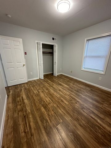49 Howard Street 1st Floor, Waterbury, CT 06705