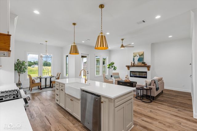 722 Julesburg Lane, Benton, LA 71006