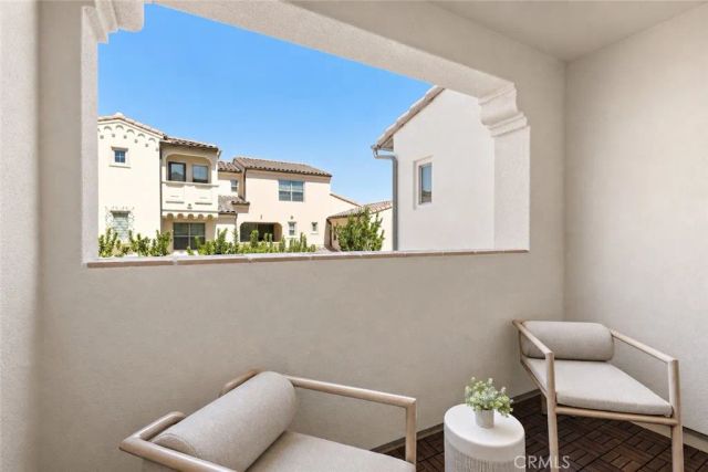 184 Elkhorn, Irvine, CA 92618